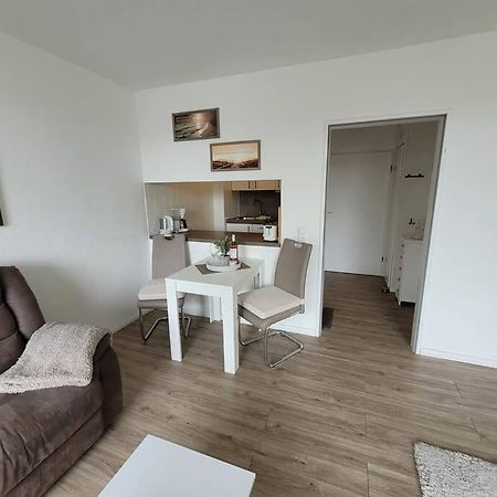 Scharbeutz, 1 Raum Fewo Mit Sonnigem Balkon, Ruhig Und Zentral Lägenhet Exteriör bild